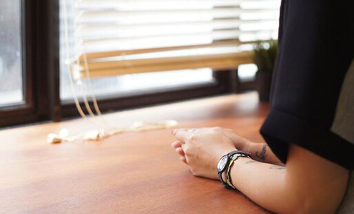 線路板廠之時(shí)髦癌必備施華洛世奇Shine運(yùn)動追蹤器