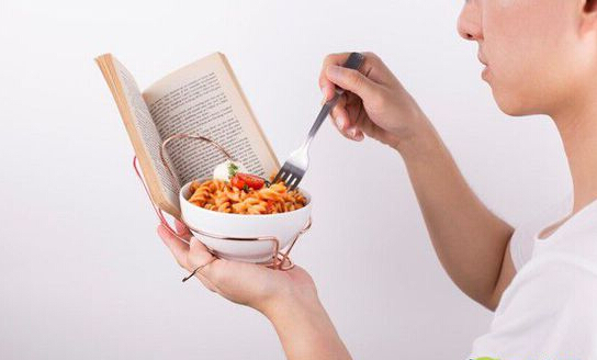 HDI板之懶人必備神器，吃飯看書兩不誤