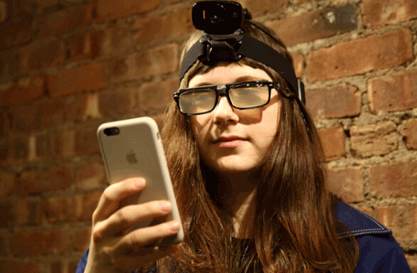 電路板廠之“戒手機(jī)神器”誕生：讓你一看屏幕就模糊