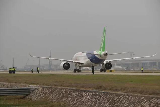 汽車軟硬結(jié)合板之軟硬結(jié)合板生產(chǎn)流程視頻，值得每一位PCB人了解！