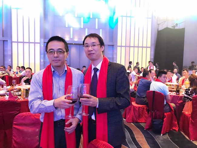 金榜題名溢精彩 深聯(lián)電路板廠應(yīng)邀參加金溢科技上市儀式