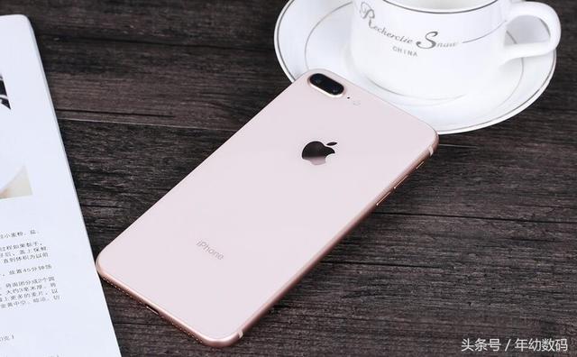 線路板廠告訴你：蘋果X為何沒有黑色？