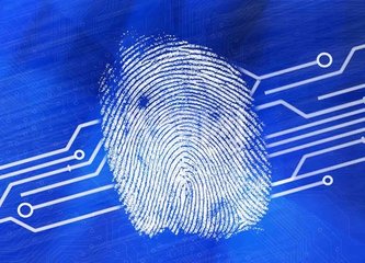 指紋識別軟硬結合板廠告訴你: 指紋識別成為過去式，明年將全面取消手機指紋識別？