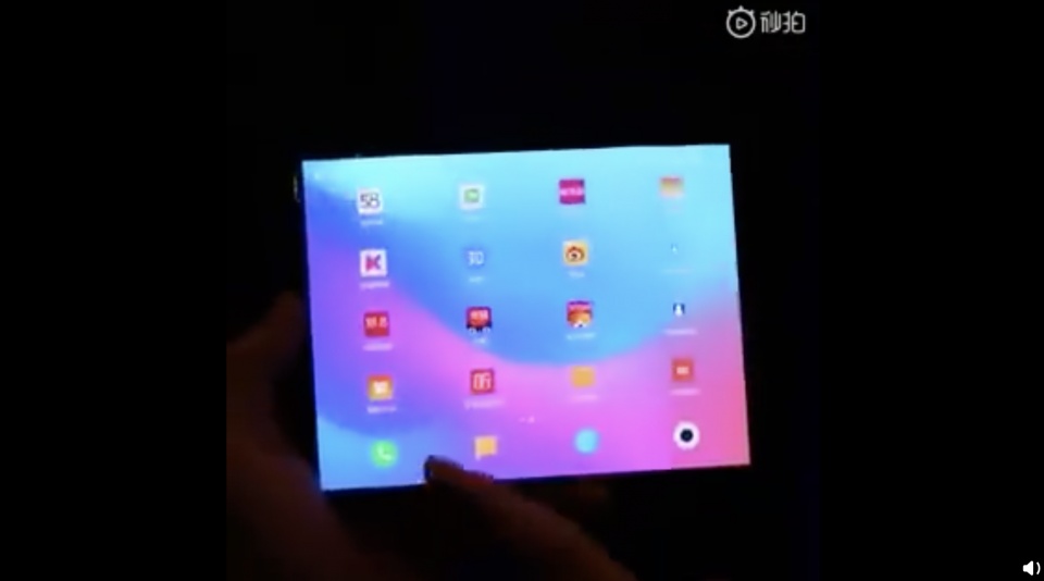 HDI之小米秀全球首款雙折疊手機