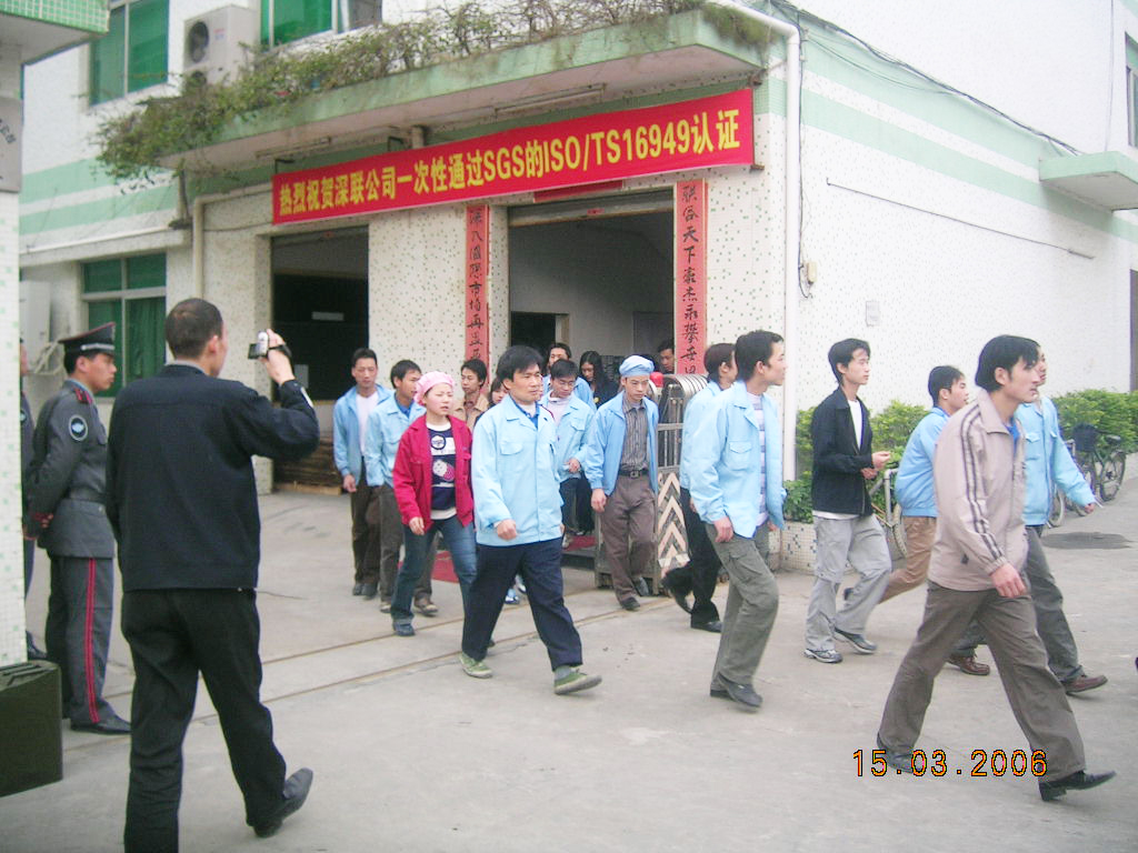 PCB：我太難了，企業：活下去！