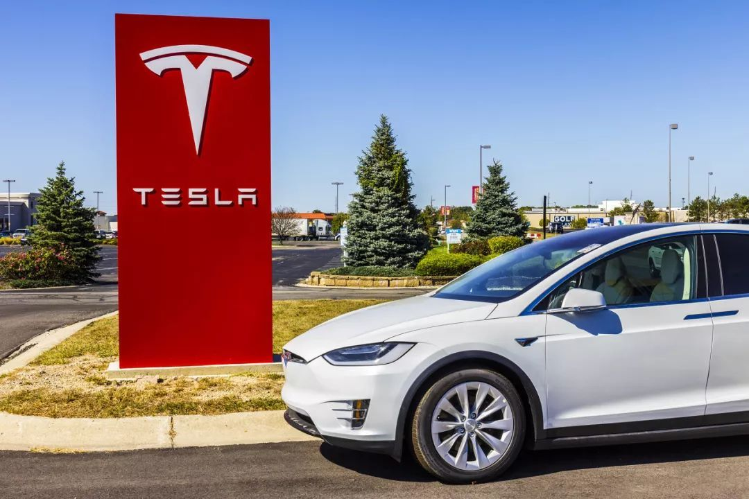 軟硬結合板之特斯拉2022年交付量未達到目標